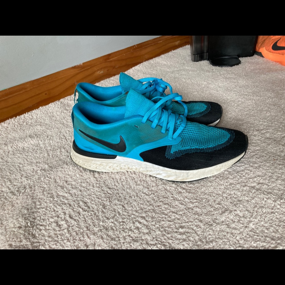 Size 10.5 - Nike Odyssey React 2 Flyknit Blue Lagoon